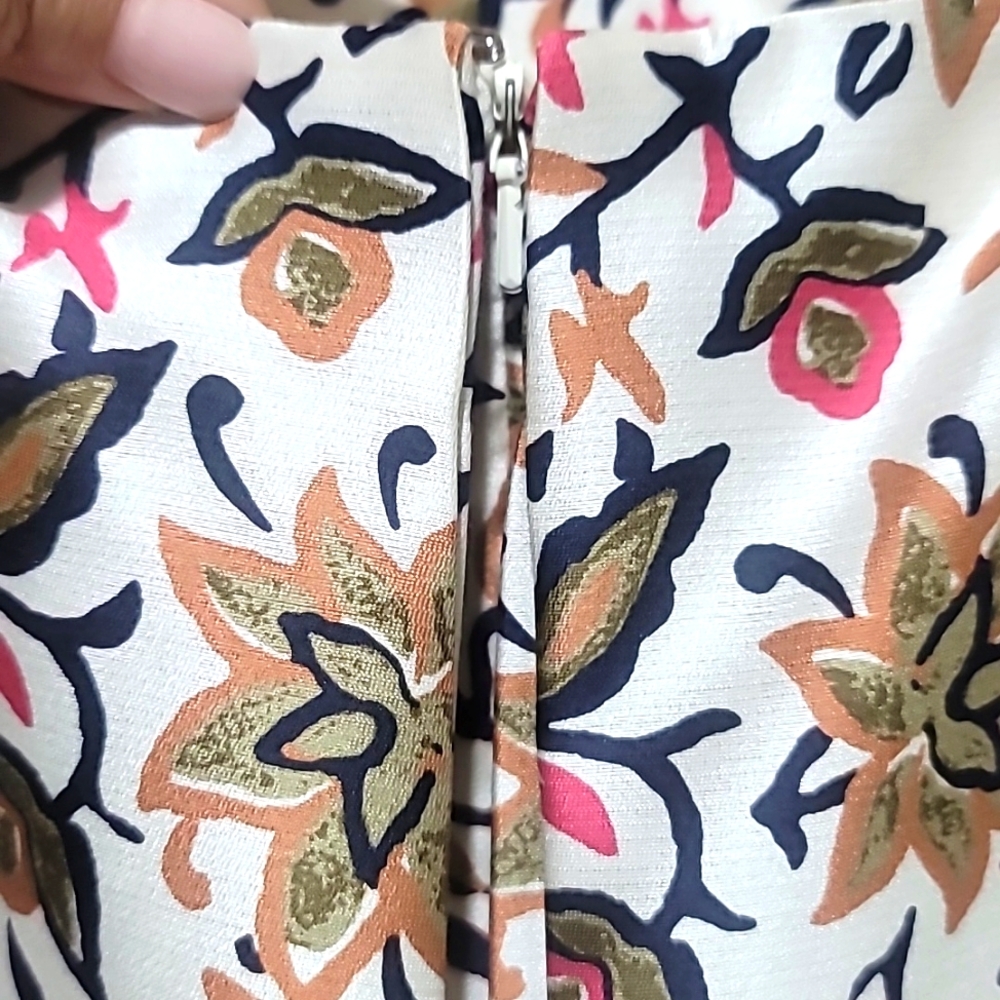 Tory burch floral blouse - Picture 8 of 9